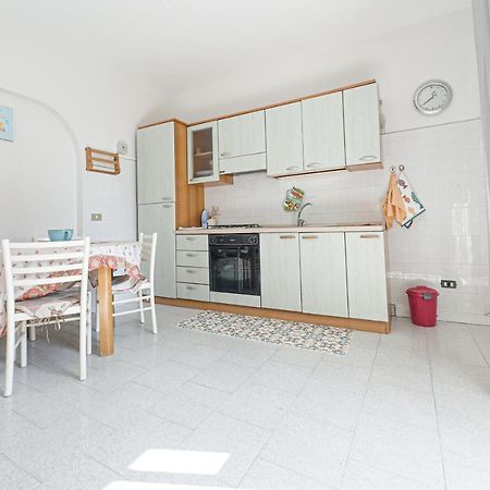 Seashore House - Appartamento A 100 Mt Dal Mare Villafranca Tirrena Exterior foto